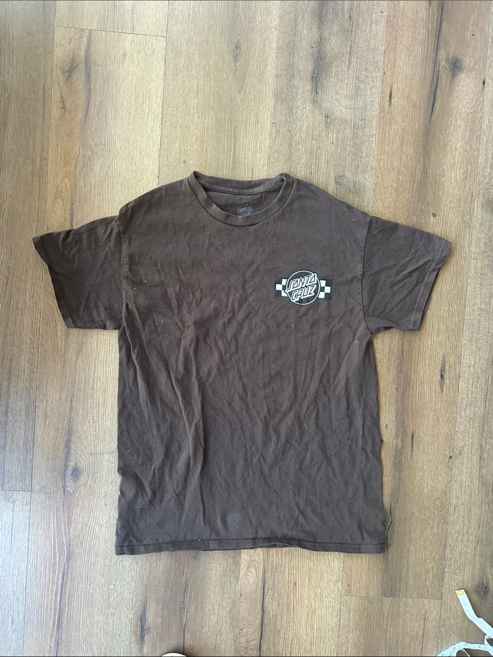 Santa Cruz Skateboards Brown Short-Sleeve Tee with Chest Logo !! Medium